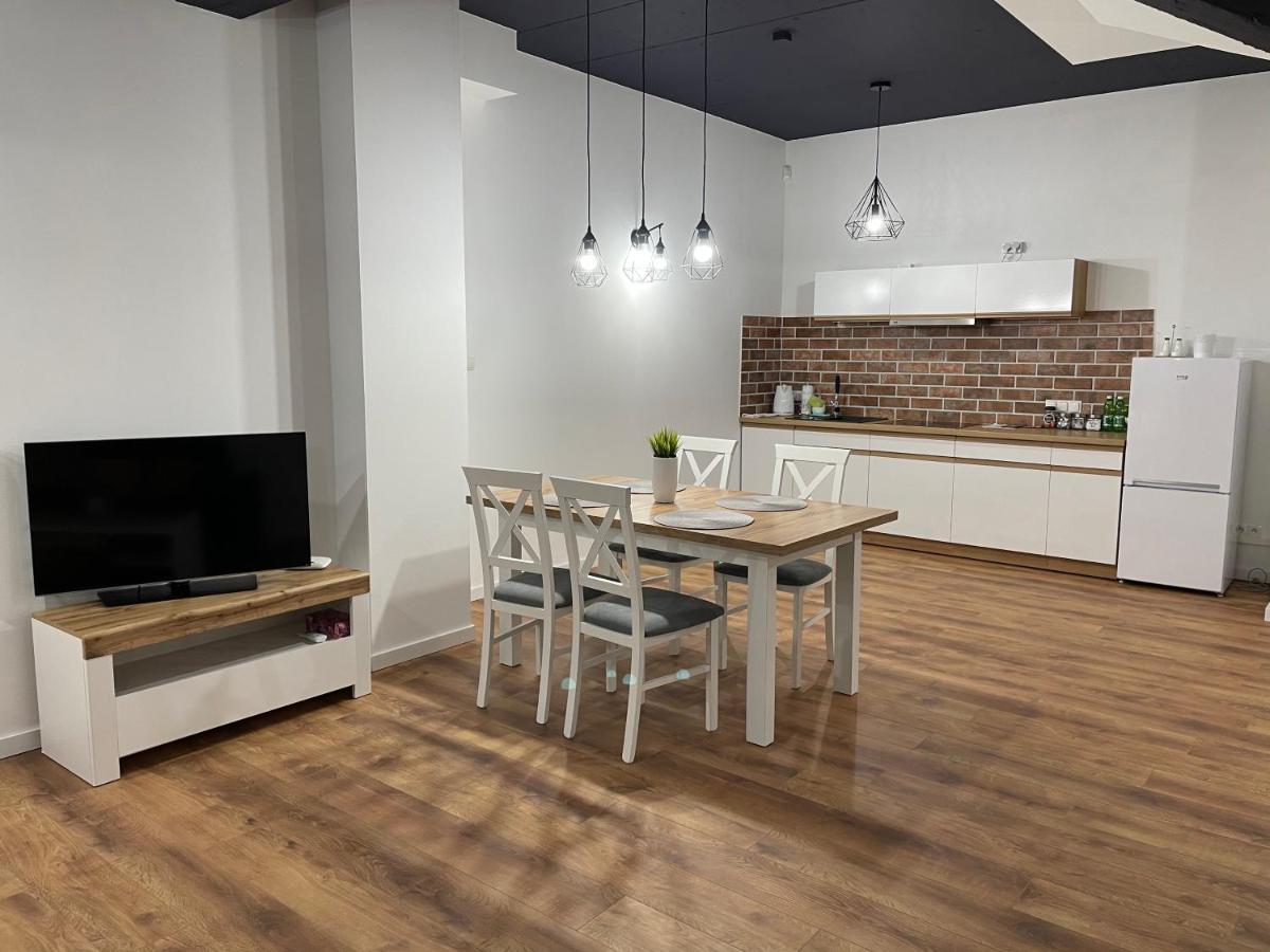 Apartament Rynek 13 Z Parkingiem - Centrum Bochni Bochnia Kültér fotó