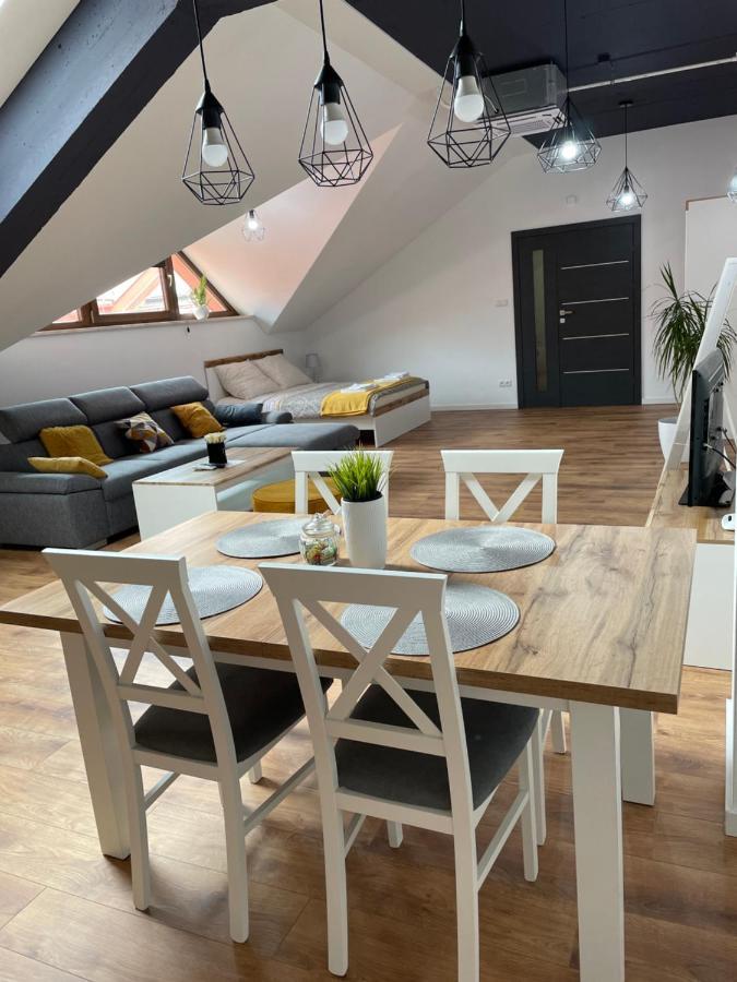 Apartament Rynek 13 Z Parkingiem - Centrum Bochni Bochnia Kültér fotó