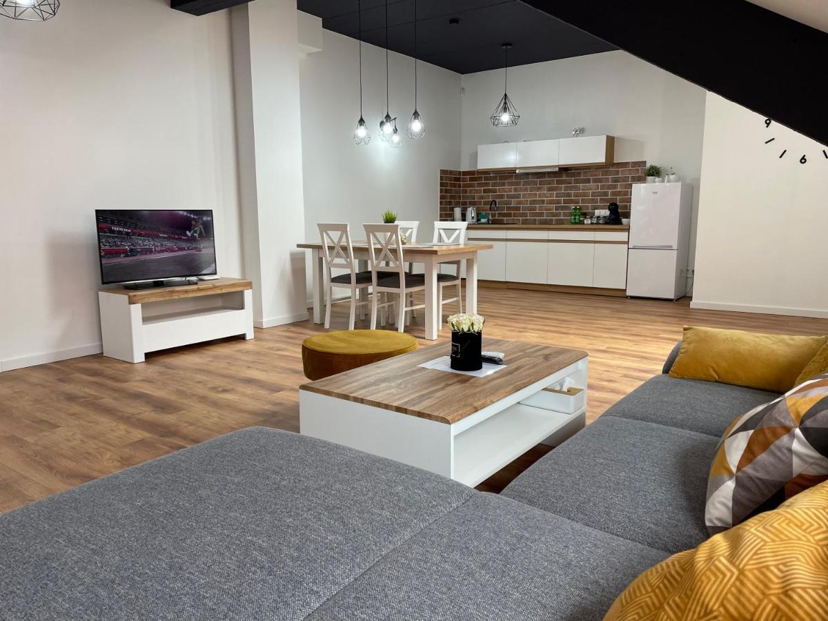 Apartament Rynek 13 Z Parkingiem - Centrum Bochni Bochnia Kültér fotó